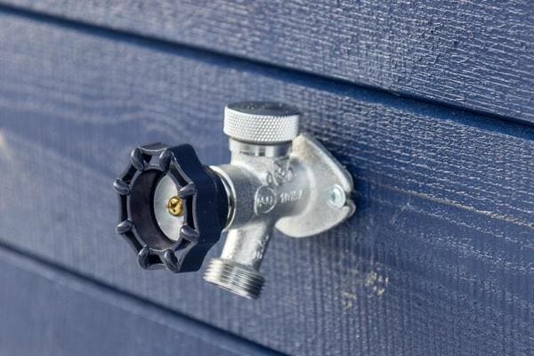 Незамерзающий водоразборный кран от SantechSystems: Обзор Незамерзающий водоразборный кран от SantechSystems: Обзор