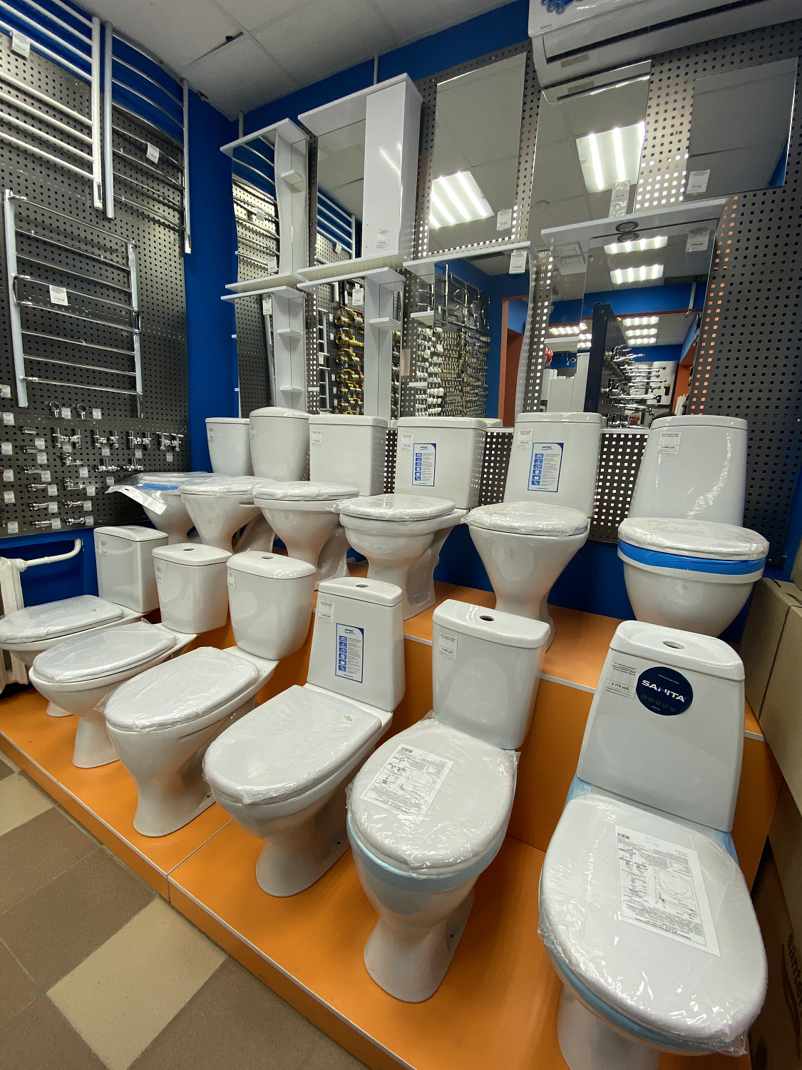 Обновленный магазин на ул. Зорге, 36!